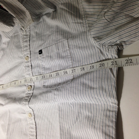 Donated ***** Quiksilver Button Shirt - Picture 8 of 8